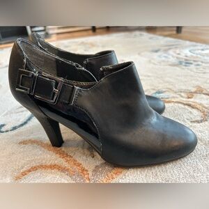 Elegant Black Women's Heels